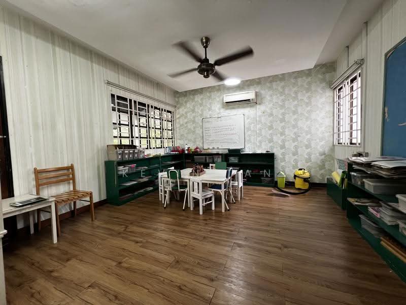 Rumah Banglo untuk Dijual di Bukit Bandaraya (Bangsar) - Kevin Tan - Study - PropertyGuru.com.my
