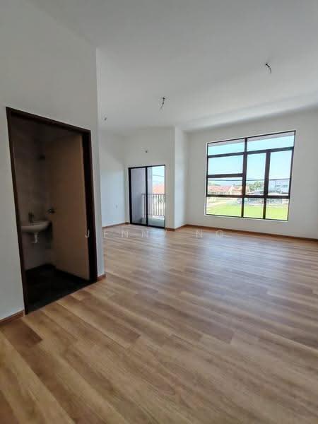 2-storey Terraced House for Sale in Bandar Cyber Ipoh (Bandar Siber) (Ipoh) - Jenny Ng - Living Room - PropertyGuru.com.my