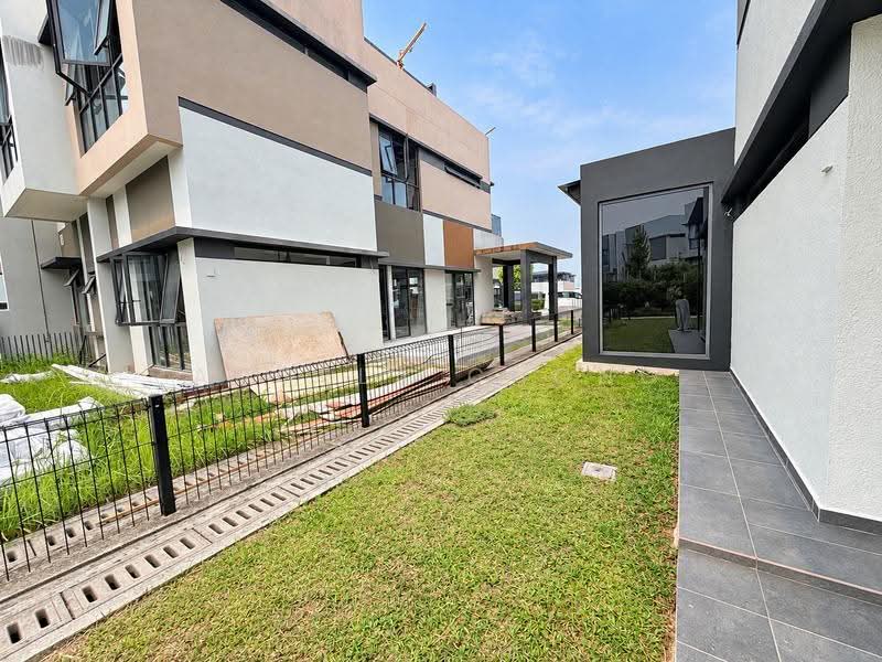 Semi-Detached House for Sale in Sunway City Iskandar Puteri (Iskandar Puteri (Nusajaya)) - Angela Chong - Exterior - PropertyGuru.com.my