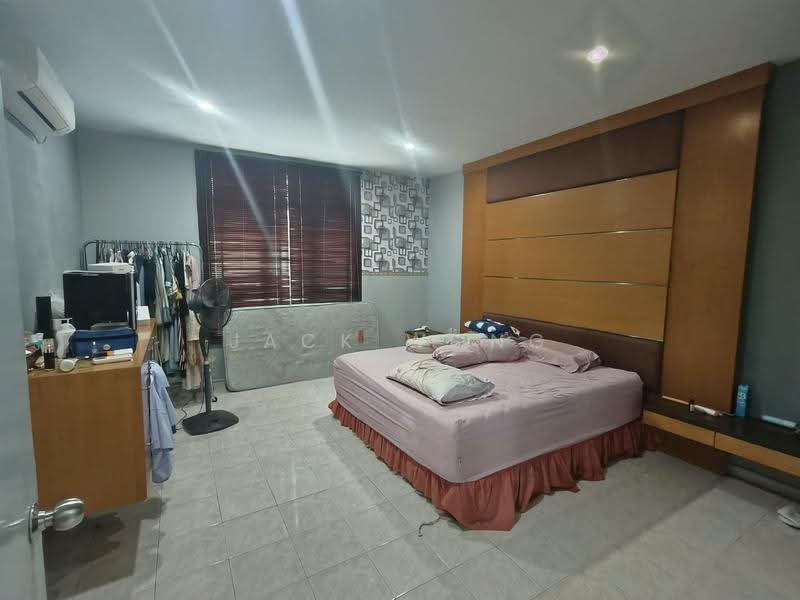 3-storey Terraced House for Sale in Taman D'Utama (Johor Bahru) - Jack Wong - PropertyGuru.com.my