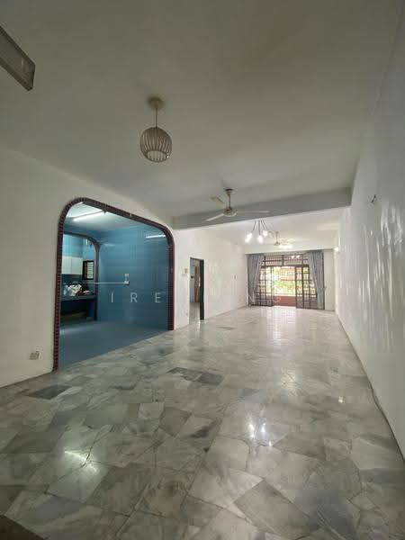 Apartment for Sale at Pangsapuri Excelsa - Irene Ng - Living Room - PropertyGuru.com.my