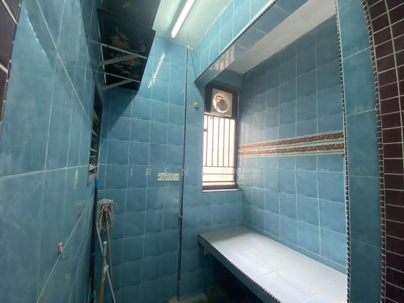 Apartment for Sale at Pangsapuri Excelsa - Irene Ng - Bathroom - PropertyGuru.com.my