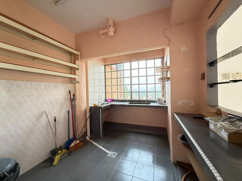 Apartment for Sale at Casa Ria Apartment - Katherine Leong - Kitchen - PropertyGuru.com.my