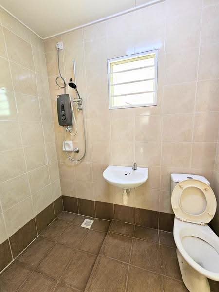 Rumah Teres 2-Tingkat untuk Disewa di TAMAN PUCHONG UTAMA (Puchong) - Wendy Chin - Bathroom - PropertyGuru.com.my
