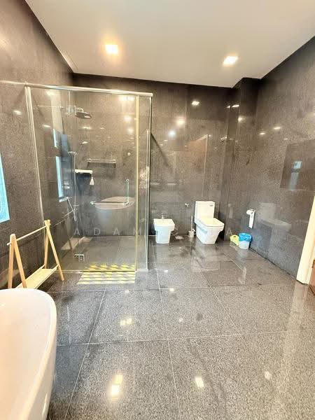 Bungalow House for Rent in Taman Equine (Seri Kembangan) - Adam Chia - PropertyGuru.com.my