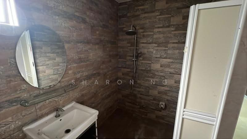 2-storey Terraced House for Sale in Taman Nusa Idaman (Iskandar Puteri (Nusajaya)) - Sharon Ng - Bathroom - PropertyGuru.com.my