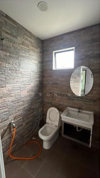 2-storey Terraced House for Sale in Taman Nusa Idaman (Iskandar Puteri (Nusajaya)) - Sharon Ng - Bathroom - PropertyGuru.com.my