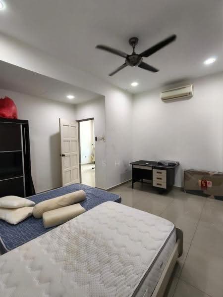 3-storey Terraced House for Sale in Taman Suria (Johor Bahru) - Shishi . - PropertyGuru.com.my
