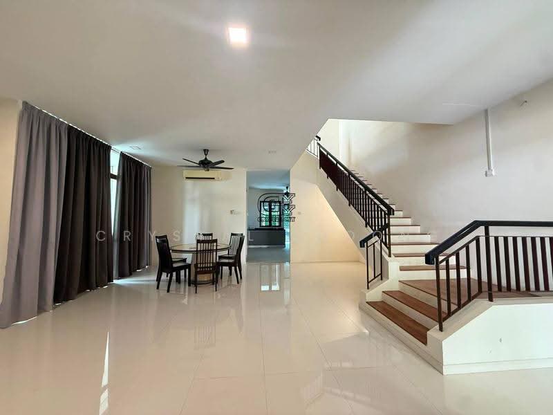 Rumah Berkembar untuk Dijual di Batu Ferringhi (Penang) - Crystal Choong - Dining Room - PropertyGuru.com.my