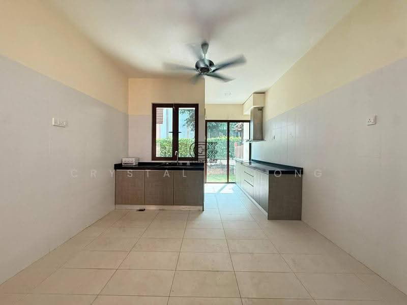 Rumah Berkembar untuk Dijual di Batu Ferringhi (Penang) - Crystal Choong - Kitchen - PropertyGuru.com.my