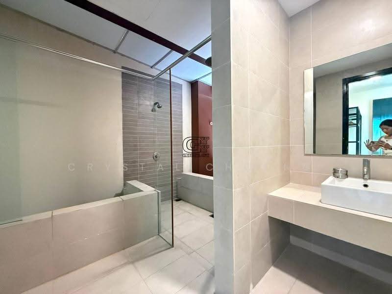 Rumah Berkembar untuk Dijual di Batu Ferringhi (Penang) - Crystal Choong - Bathroom - PropertyGuru.com.my