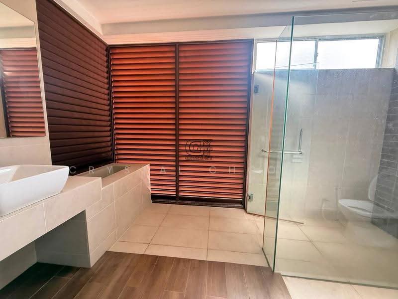 Rumah Berkembar untuk Dijual di Batu Ferringhi (Penang) - Crystal Choong - Bathroom - PropertyGuru.com.my