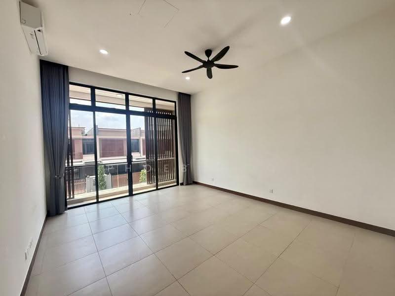 Rumah Teres 2-Tingkat untuk Disewa di Puteri Harbour (Iskandar Puteri (Nusajaya)) - Phoebe Foo - Living Room - PropertyGuru.com.my