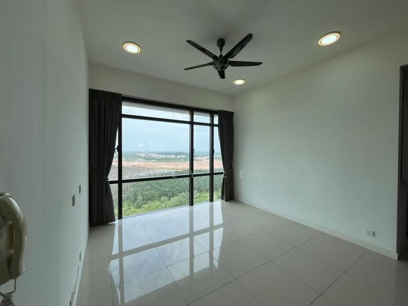 Pangsapuri untuk Dijual di Grand Medini - Zoey Lee - Living Room - PropertyGuru.com.my
