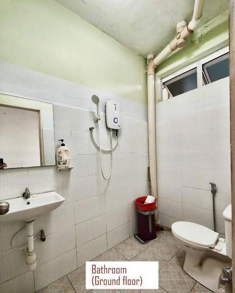Semi-Detached House for Sale in Johor Bahru (Johor) - Zoey Lee - Bathroom - PropertyGuru.com.my