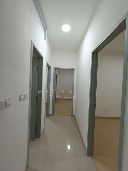 Kediaman Servis untuk Disewa di ANYA at Shorea Park - Michael Chan - Corridor - PropertyGuru.com.my