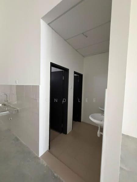 Kedai untuk Disewa di Bandar Bukit Tinggi (Klang) - Bond Lee - Interior - PropertyGuru.com.my