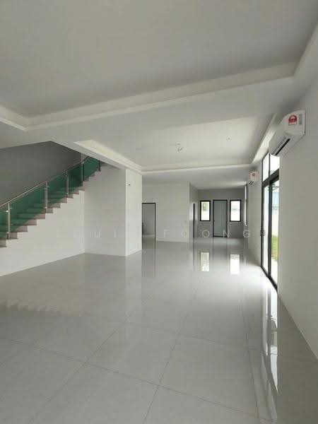 Semi-Detached House for Sale in Kampung Batu Sembilan (Puchong) - Louis Foong - Living Room - PropertyGuru.com.my
