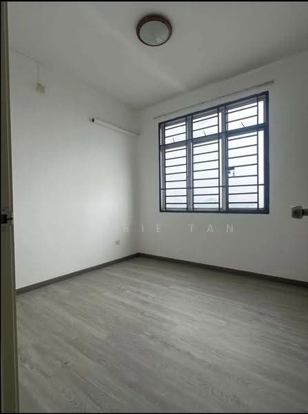 Pangsapuri untuk Dijual di Kipark Apartment - Robbie Tan - Interior - PropertyGuru.com.my