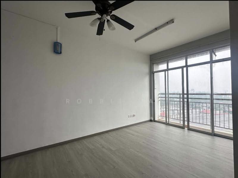Pangsapuri untuk Dijual di Kipark Apartment - Robbie Tan - Living Room - PropertyGuru.com.my