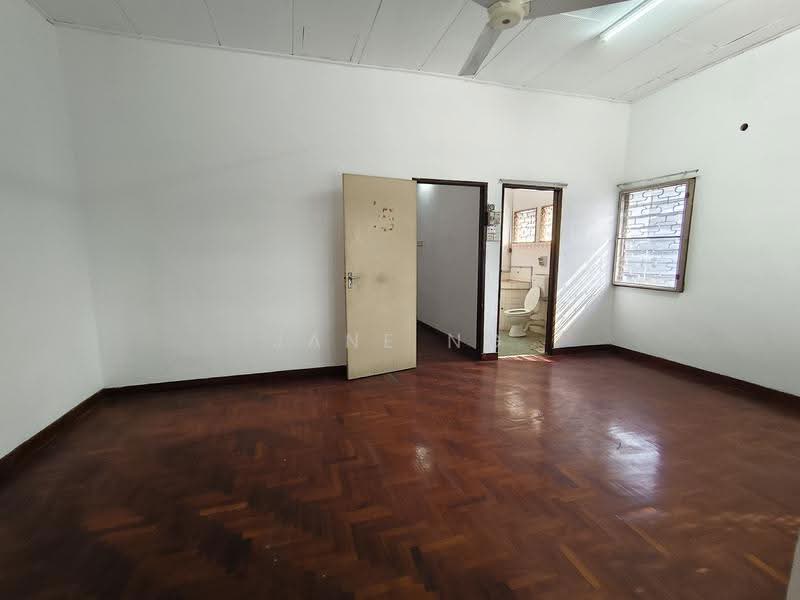 Rumah Teres 2-Tingkat untuk Dijual di Taman Kekwa (Bukit Mertajam) - Jane Ng - Bathroom - PropertyGuru.com.my