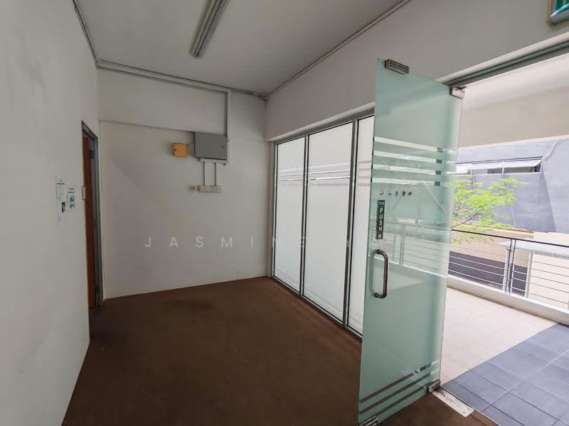 Shop / Office for Rent in Cheras Selatan (Cheras) - Jasmine Yap - Entrance - PropertyGuru.com.my