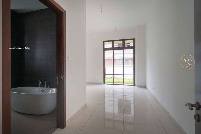 Rumah Banglo untuk Dijual di Setia Eco Park (Setia Alam) - Vitas Tan - Bathroom - PropertyGuru.com.my