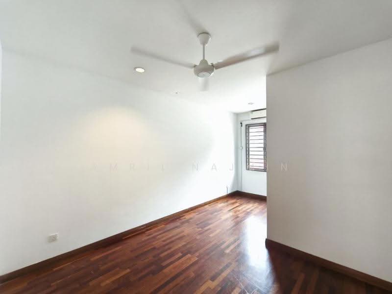 Rumah Teres untuk Dijual di Alam Impian (Shah Alam) - Amril Najmin - Living Room - PropertyGuru.com.my