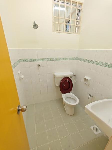 Rumah Teres 2-Tingkat untuk Dijual di Bandar Laguna Merbok (Sungai Petani) - Wong Chun Yian - Bathroom - PropertyGuru.com.my