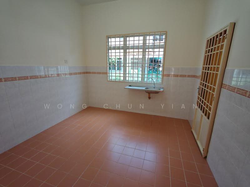 Rumah Teres 2-Tingkat untuk Dijual di Bandar Laguna Merbok (Sungai Petani) - Wong Chun Yian - Kitchen - PropertyGuru.com.my