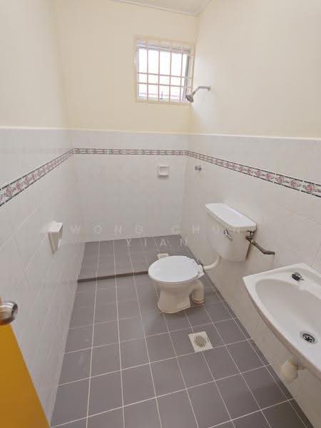 Rumah Teres 2-Tingkat untuk Dijual di Bandar Laguna Merbok (Sungai Petani) - Wong Chun Yian - Bathroom - PropertyGuru.com.my