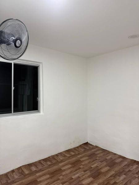 Rumah Flat untuk Disewa di Flat Taman Ungku Tun Aminah - Nicholas Low - Interior - PropertyGuru.com.my