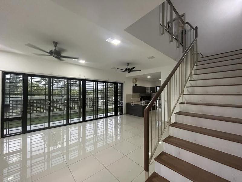 2-storey Terraced House for Rent in Elmina (Shah Alam) - Zalina Zubaidi - Living Room - PropertyGuru.com.my