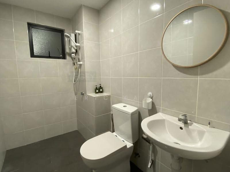 Kediaman Servis untuk Dijual di Huni @ Eco Ardence - Eric Yap - Bathroom - PropertyGuru.com.my