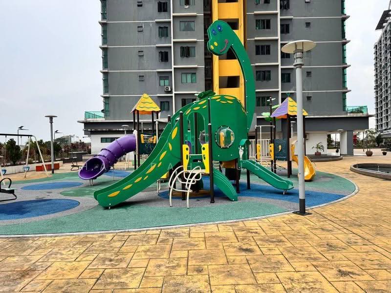 Service Residence for Sale at Vista Alam Serviced Apartment - Sharifah Yusoff - PropertyGuru.com.my