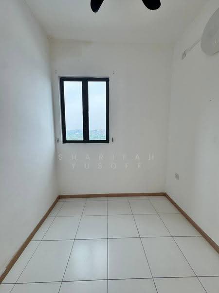 Service Residence for Sale at Vista Alam Serviced Apartment - Sharifah Yusoff - PropertyGuru.com.my