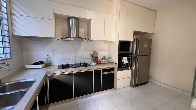 2-storey Terraced House for Rent in Taman Lagenda Putra (Kulai) - Ken Liew - Kitchen - PropertyGuru.com.my