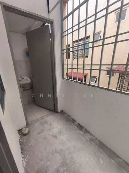 Rumah Flat untuk Disewa di Taman Austin Perdana - Annie Tee - PropertyGuru.com.my