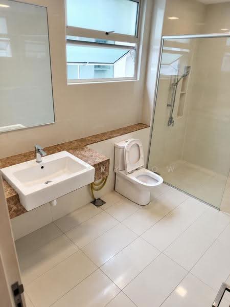 Rumah Banglo untuk Dijual di Taman Meranti Jaya (Puchong) - Hilary Low - Bathroom - PropertyGuru.com.my