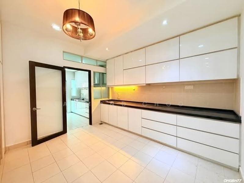Rumah Teres 2-Tingkat untuk Dijual di Bandar Botanic (Klang) - Raymond Choo - Kitchen - PropertyGuru.com.my