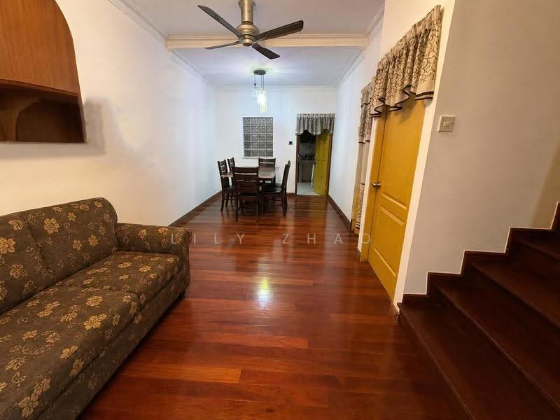 Rumah Teres 2-Tingkat untuk Disewa di Donggongon (Penampang) - Lily Zhao - Dining Room - PropertyGuru.com.my