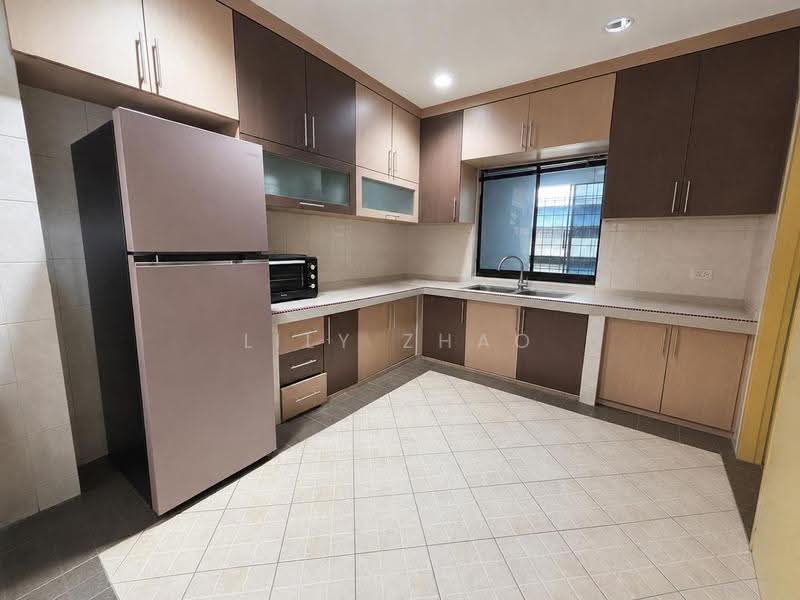 Rumah Teres 2-Tingkat untuk Disewa di Donggongon (Penampang) - Lily Zhao - Kitchen - PropertyGuru.com.my