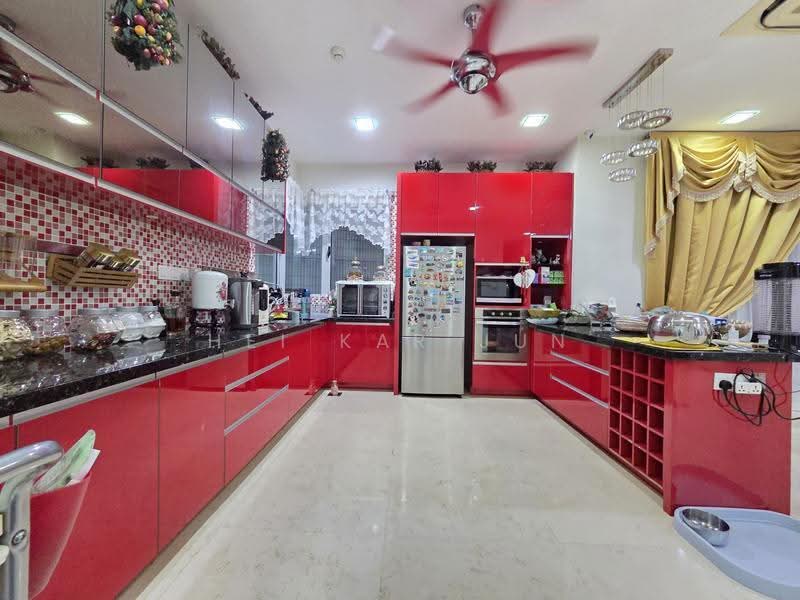 Rumah Banglo untuk Dijual di Cheras (Selangor) - Hei Kar Jun - Kitchen - PropertyGuru.com.my