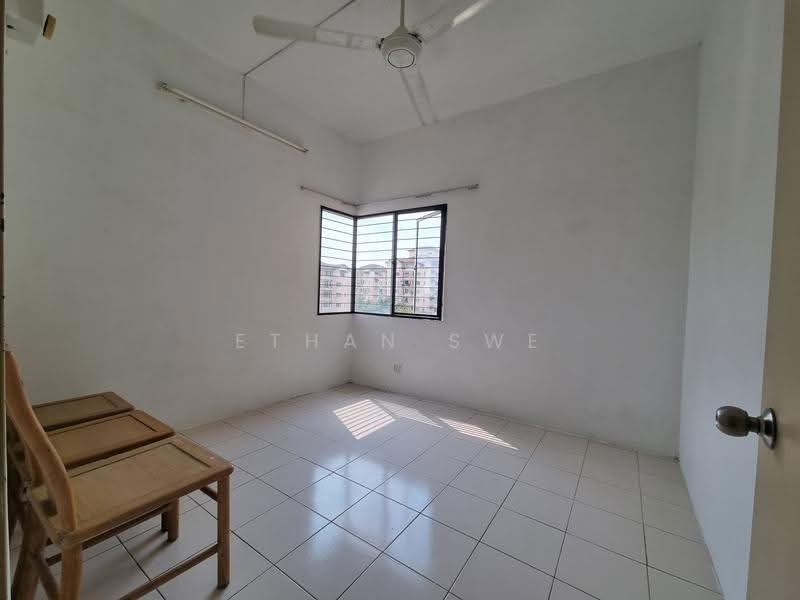 Kondominium untuk Dijual di De Rozelle - Ethan Swe - Interior - PropertyGuru.com.my
