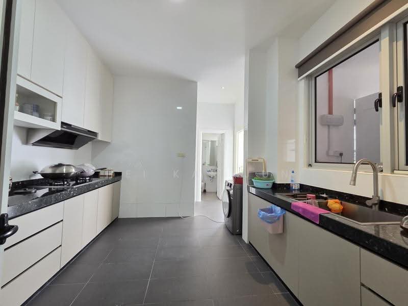 Rumah Banglo untuk Dijual di Cheras (Selangor) - Hei Kar Jun - Kitchen - PropertyGuru.com.my