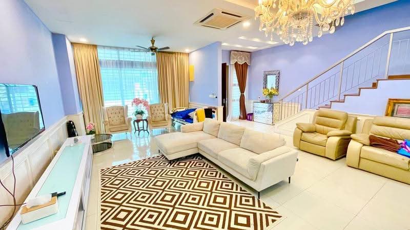 Rumah Teres untuk Dijual di Denai Alam (Shah Alam) - Aida Ramli - Living Room - PropertyGuru.com.my