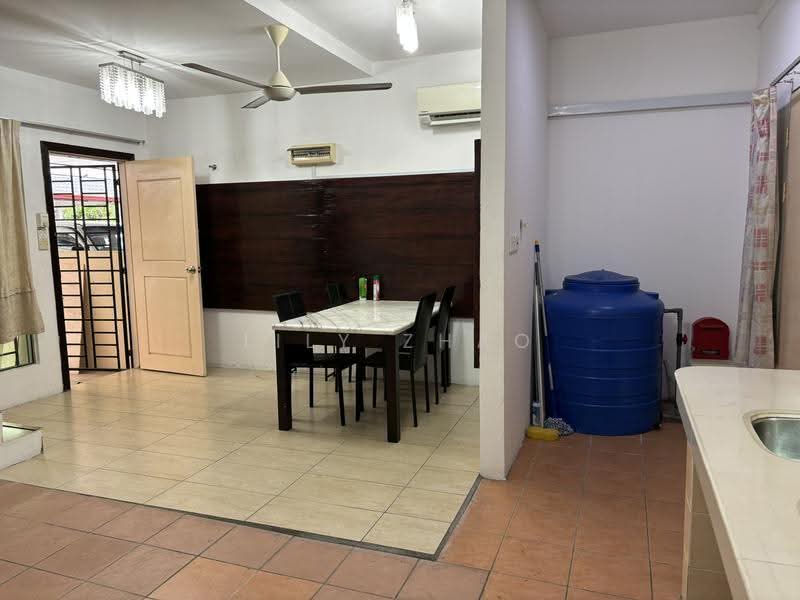 Townhouse for Rent in Penampang (Sabah) - Lily Zhao - Dining Room - PropertyGuru.com.my