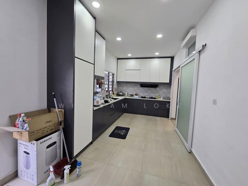 2-storey Terraced House for Sale in Skudai (Johor) - William Loke - Kitchen - PropertyGuru.com.my