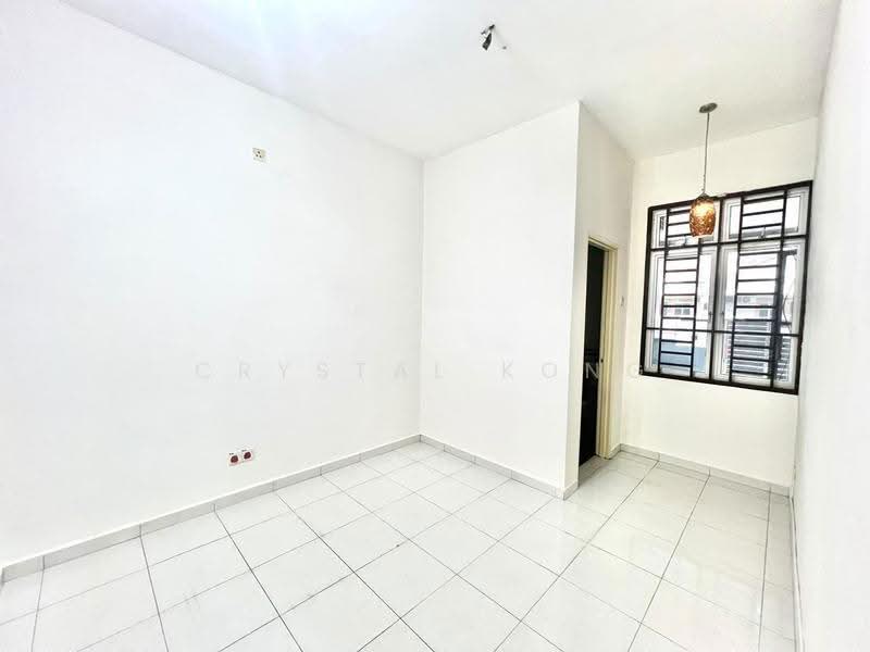 1-storey Terraced House for Sale in Taman Mount Austin (Tebrau) - Crystal Kong - Interior - PropertyGuru.com.my