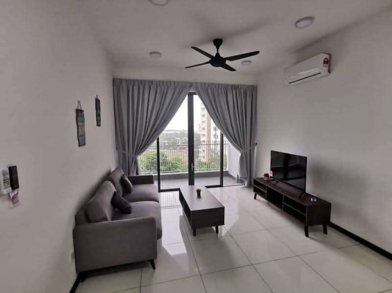 Kediaman Servis untuk Disewa di Luminari - CY How - Living Room - PropertyGuru.com.my